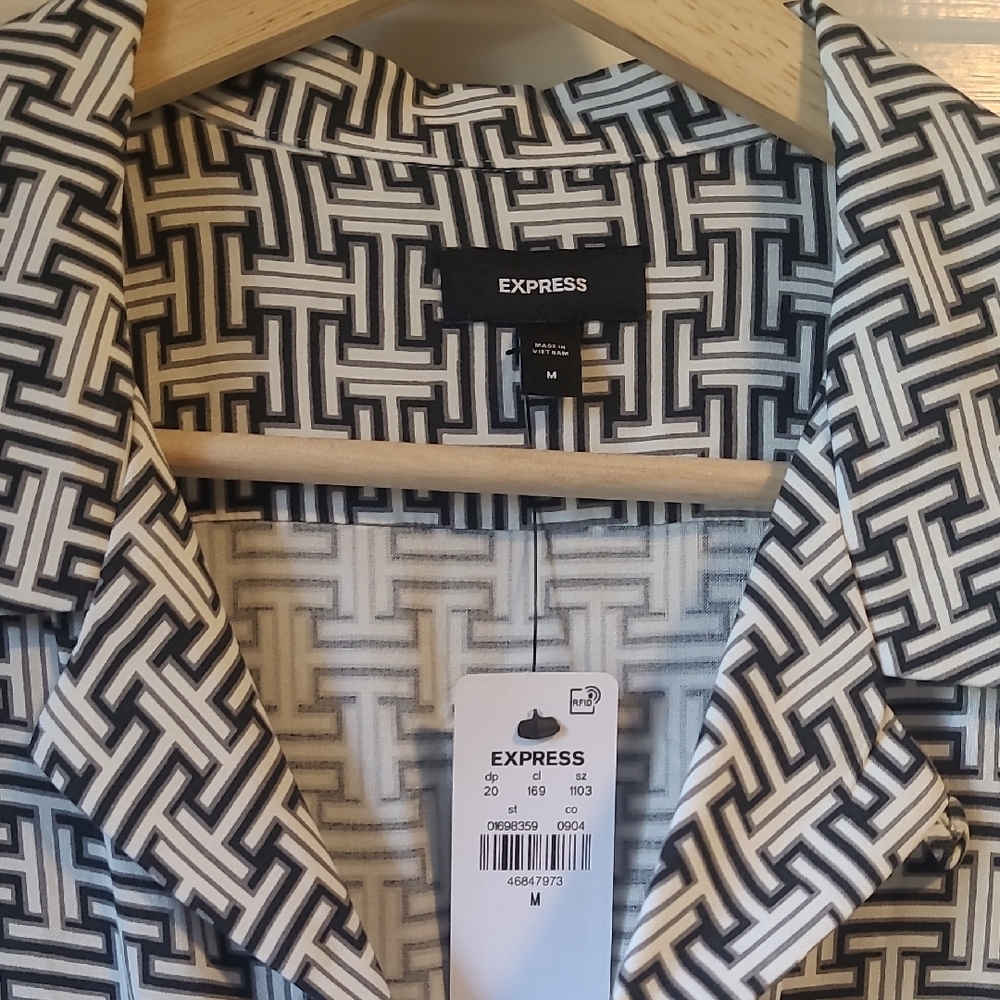 Express Monochrome Geometric Mens Button Down